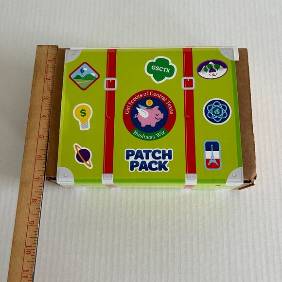 Girl Scout Patch Pack Collectors Badge in a Box Kit Business Wiz Program - Picture 4 of 16